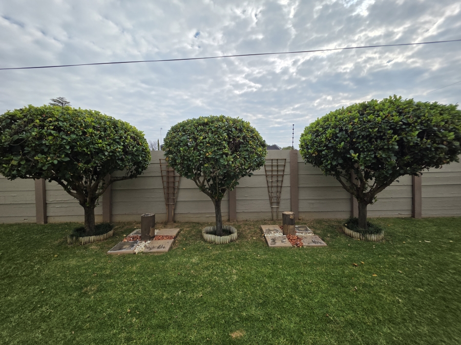 3 Bedroom Property for Sale in Flamingo Park Free State